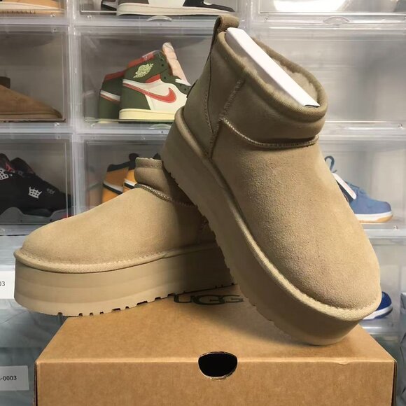 UGG women's Ultra Mini Platform - Picture 6 of 6